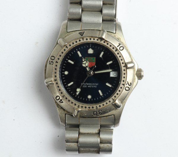 Lot 1027 - TAG HEUER