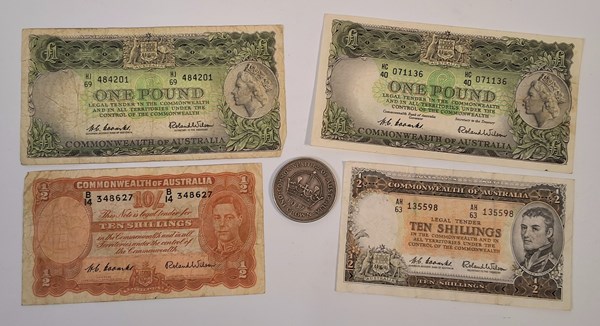 Lot 1086 - BANKNOTES