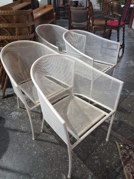 Lot 138 - OUTDOOR CHAIRS