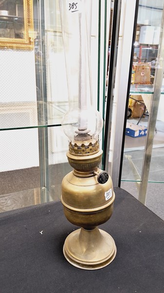 Lot 1310 - KEROSENE LAMP