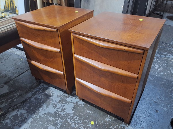 Lot 45 - BEDSIDE CABINETS