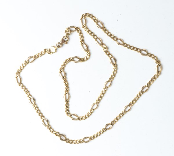 Lot 1008 - GOLD NECKLACE