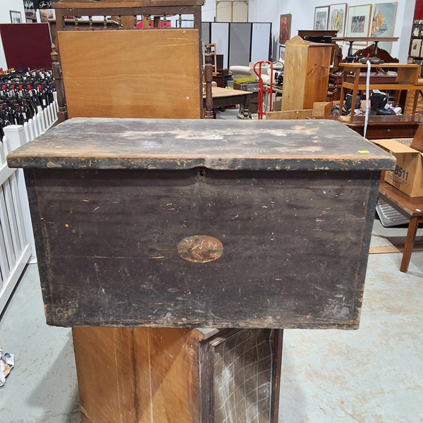 Lot 341 - TRUNK