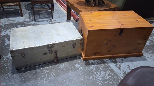 Lot 339 - TRUNKS
