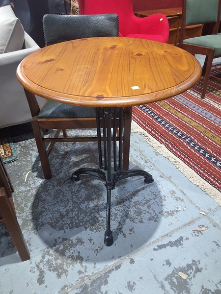 Lot 211 - BAR TABLE