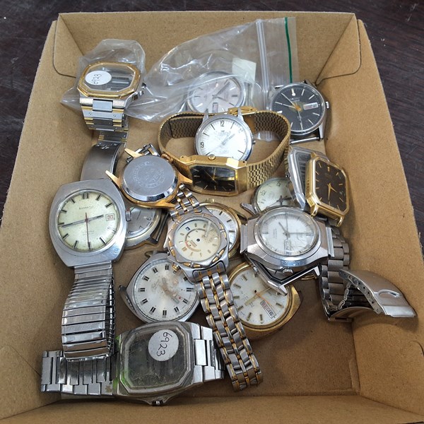 Lot 1047 - WRISTWATCHES