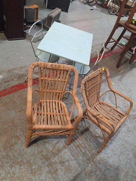 Lot 407 - CHILDREN'S FURNITURE