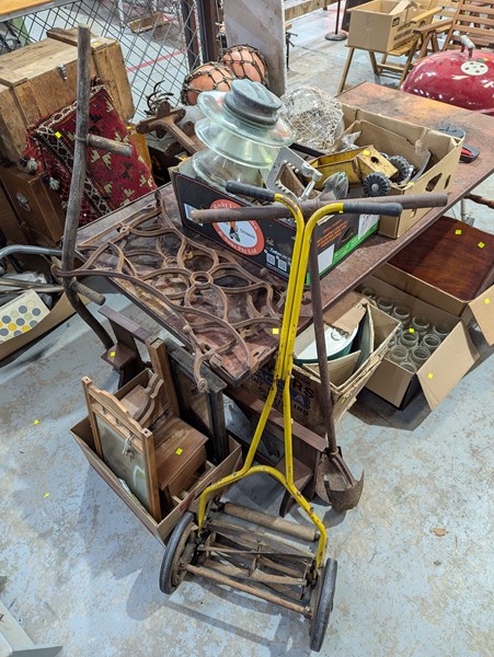Lot 268 - RUSTIC COLLECTABLES AND TOOLS