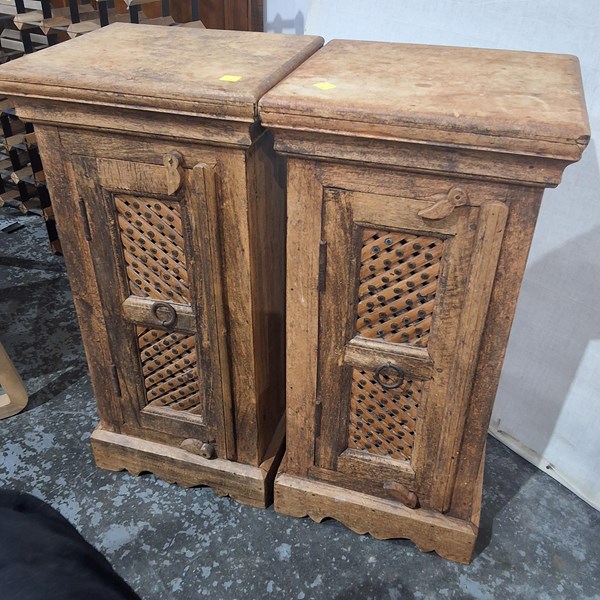 Lot 175 - BEDSIDE CABINETS