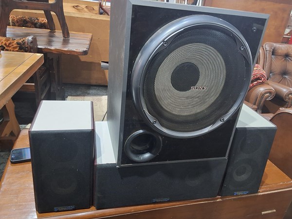 Lot 184 - STEREO SPEAKERS