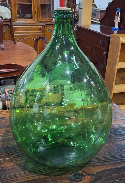 Lot 28 - DEMIJOHN