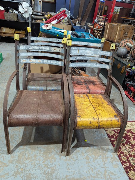 Lot 264 - OUTDOOR CHAIRS