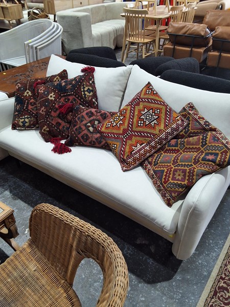Lot 216 - CUSHIONS