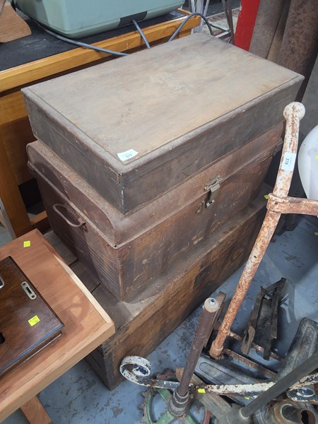 Lot 377 - TRUNKS