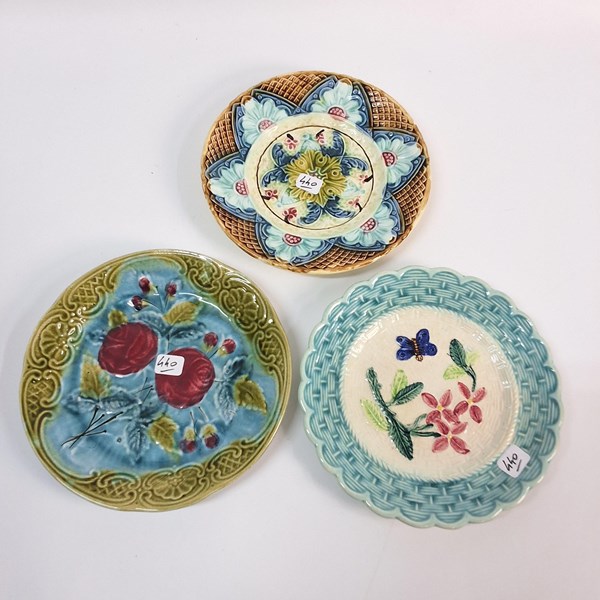 Lot 1435 - MAJOLICA PLATES