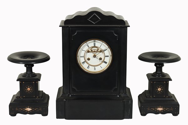 Lot 139 - GARNITURE CLOCK SET