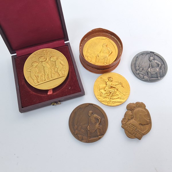 Lot 1238 - FRENCH MEDALS