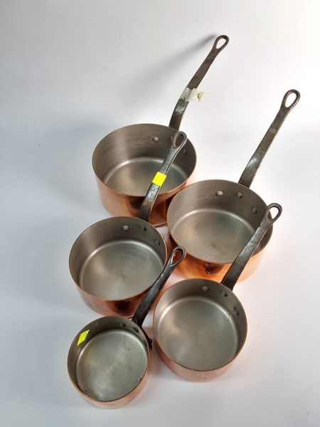 Lot 1295 - SET OF FIVE GRADUATED COPPER SAUCEPANS