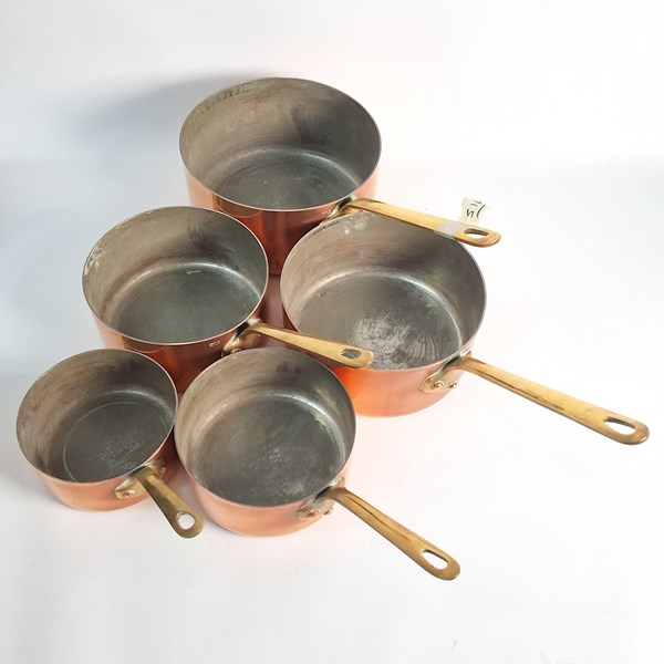 Lot 1315 - SET OF FIVE GRADUATED COPPER SAUCEPANS