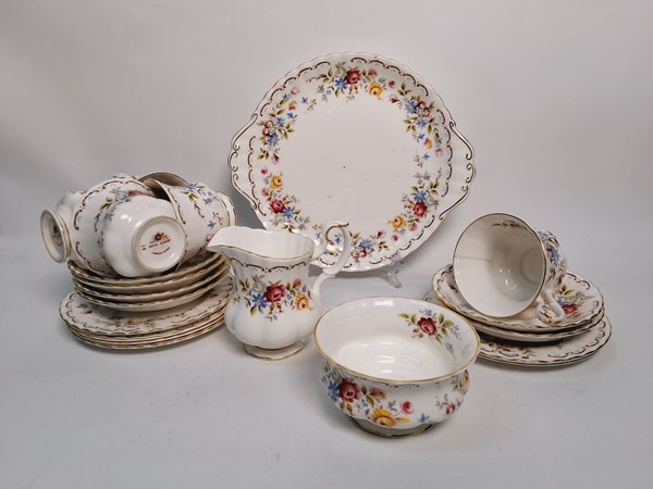 Lot 1108 - TEA SERVICE