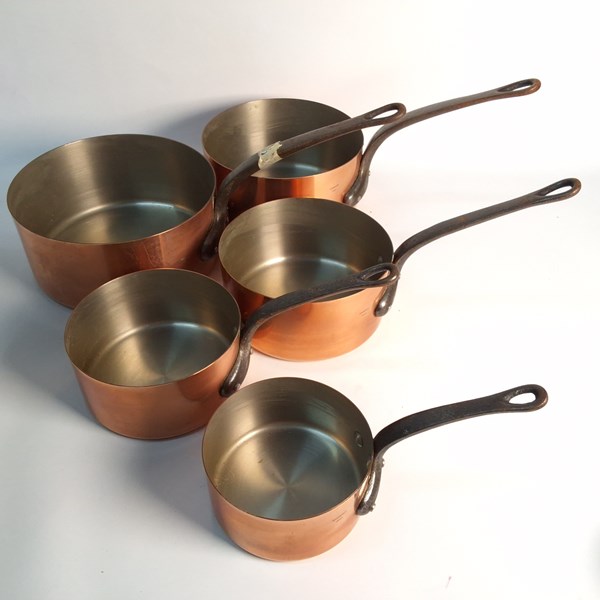 Lot 1435 - SET OF FIVE COPPER SAUCEPANS