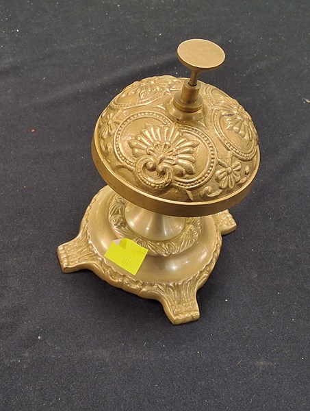 Lot 1255 - SHOP BELL
