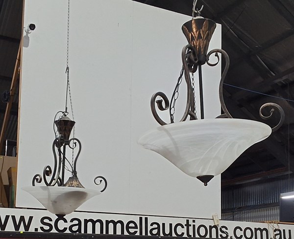 Lot 62 - HANGING LIGHTS