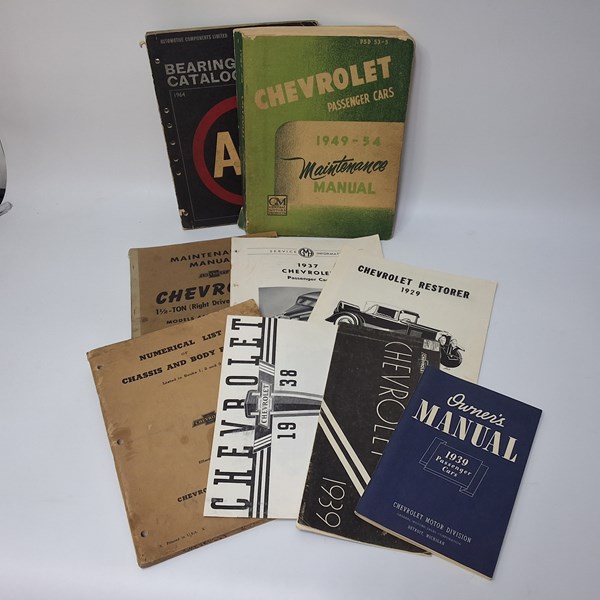 Lot 1438 - CHEVROLET BOOKS