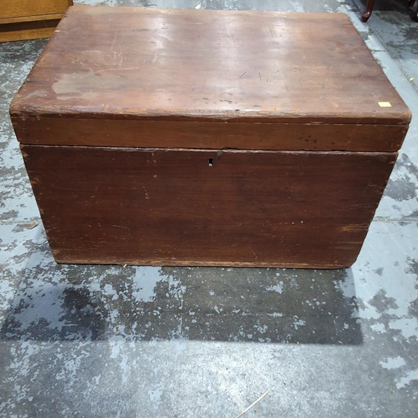 Lot 134 - TRUNK