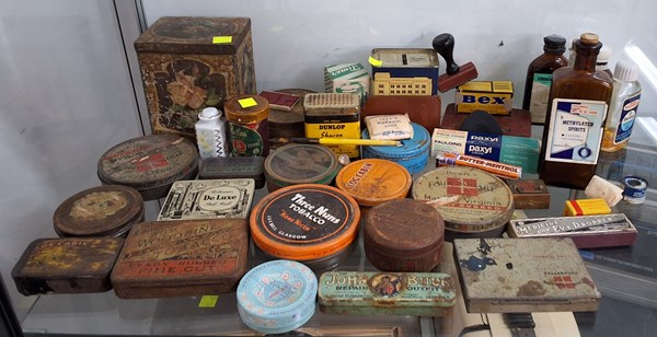 Lot 1466 - VINTAGE PACKAGING