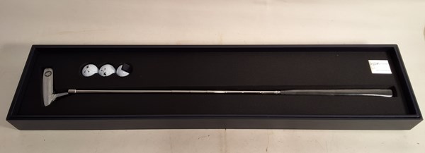 Lot 1427 - JOHNNY WALKER GOLF CLUB