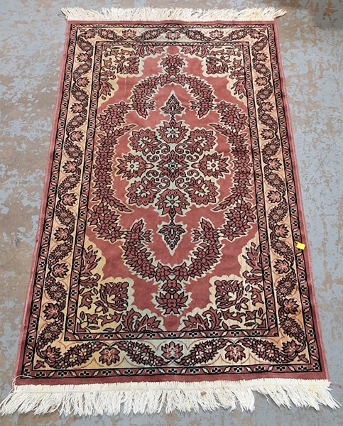 Lot 502 - VELOUR TEXTILE