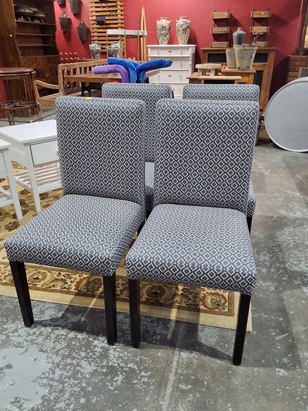 Lot 288 - DINING CHAIRS