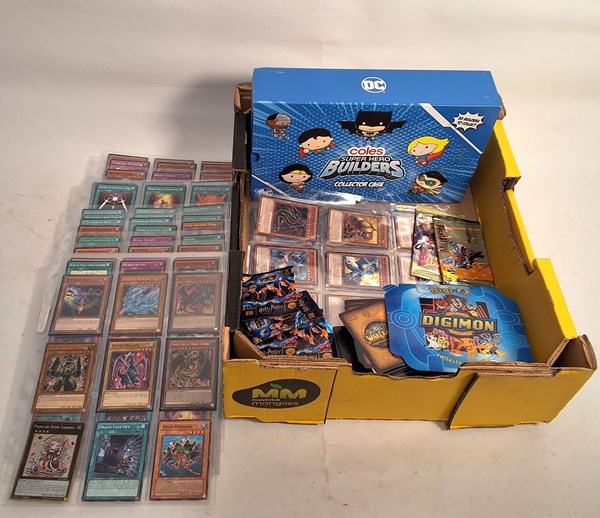 Lot 1403 - COLLECTABLE CARDS