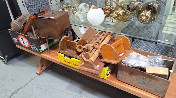 Lot 291 - RUSTIC WARES