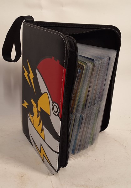 Lot 1414 - POKEMON CARD FOLDER