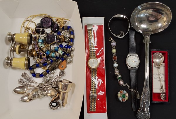 Lot 1097 - JEWELLERY