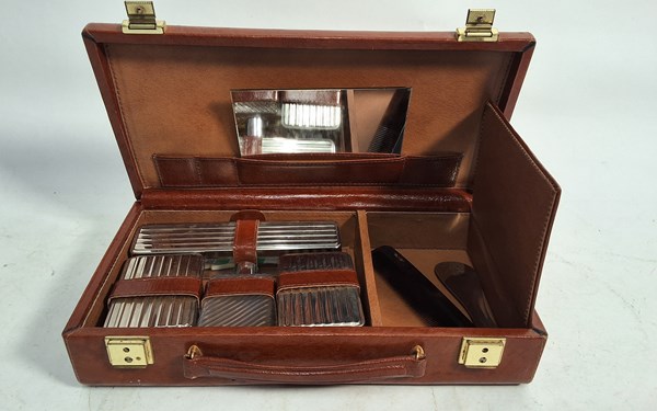 Lot 1271 - REQUISITE TRAVEL CASE