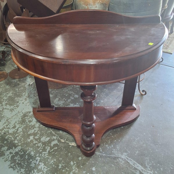 Lot 154 - HALL TABLE