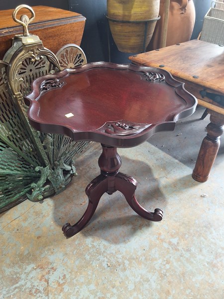 Lot 51 - WINE TABLE