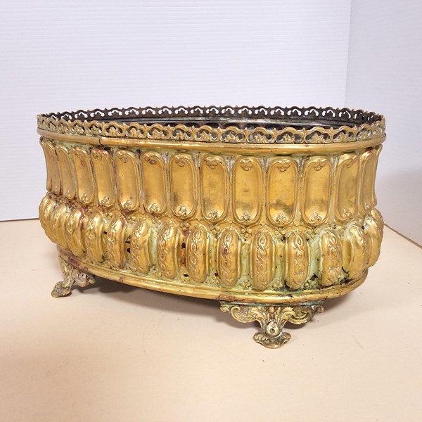 Lot 1304 - BRASS JARDINIERE