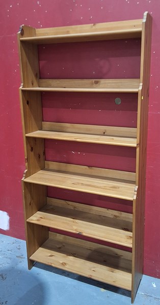 Lot 240 - BOOKSHELF