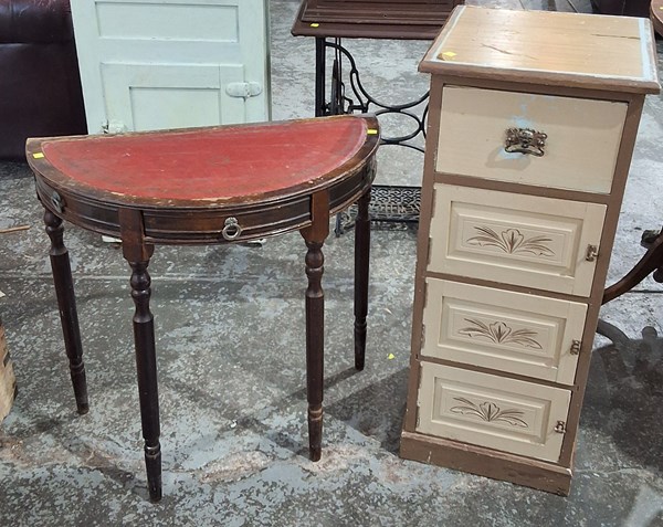 Lot 355 - FURNITURE LOT
