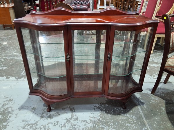 Lot 179 - CHINA CABINET