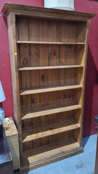 Lot 239 - BOOKSHELF