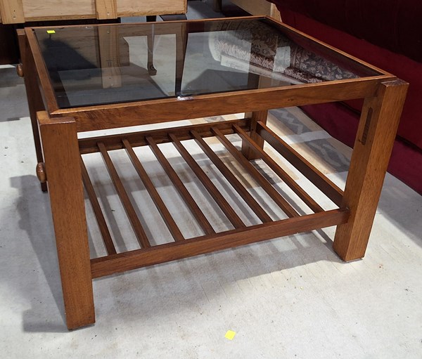 Lot 65 - COFFEE TABLE