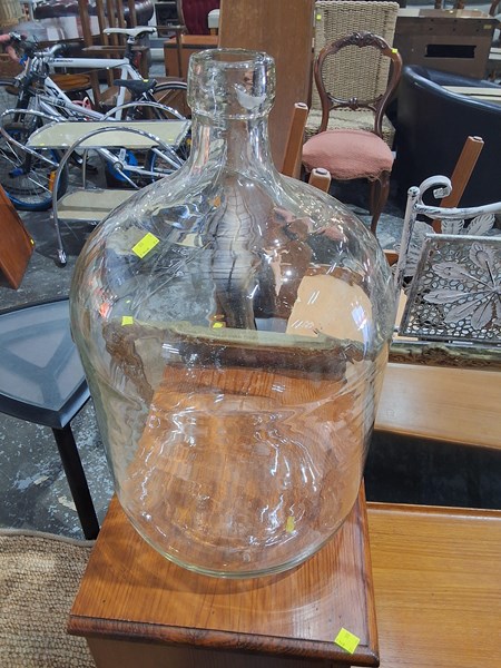 Lot 172 - CARBOY