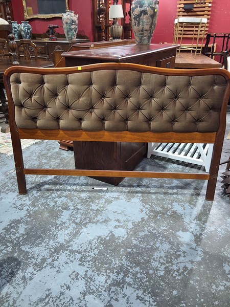 Lot 136 - DOUBLE BED HEAD