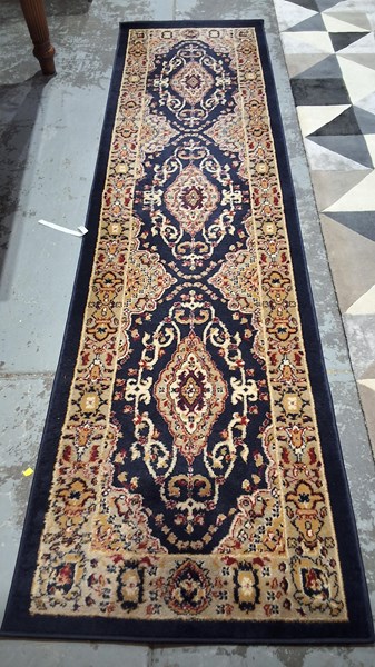 Lot 164 - HALL RUNNER