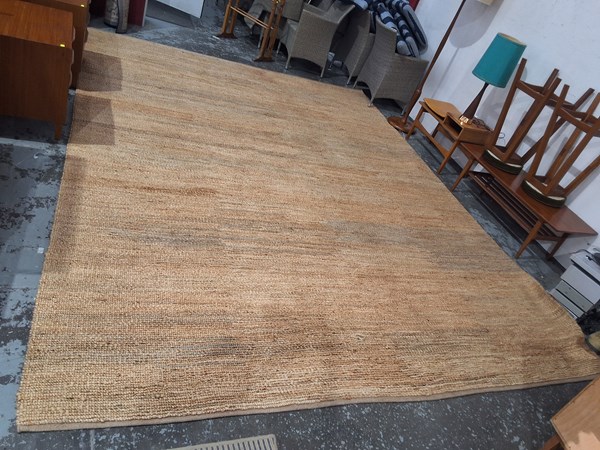 Lot 7 - JUTE RUG
